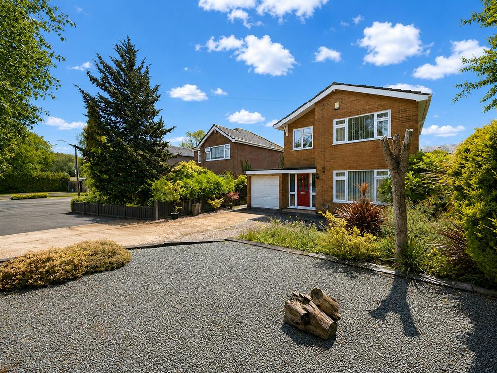 Property photo 1 of 17 Fbda133E-F634-456A-BA94-227833B27102 (1).Jpeg