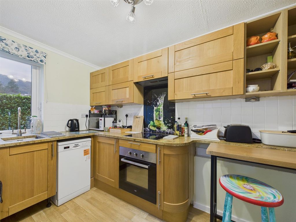 Property photo 3 of 6 Cam03972G0-Pr0201-Still009.Jpg