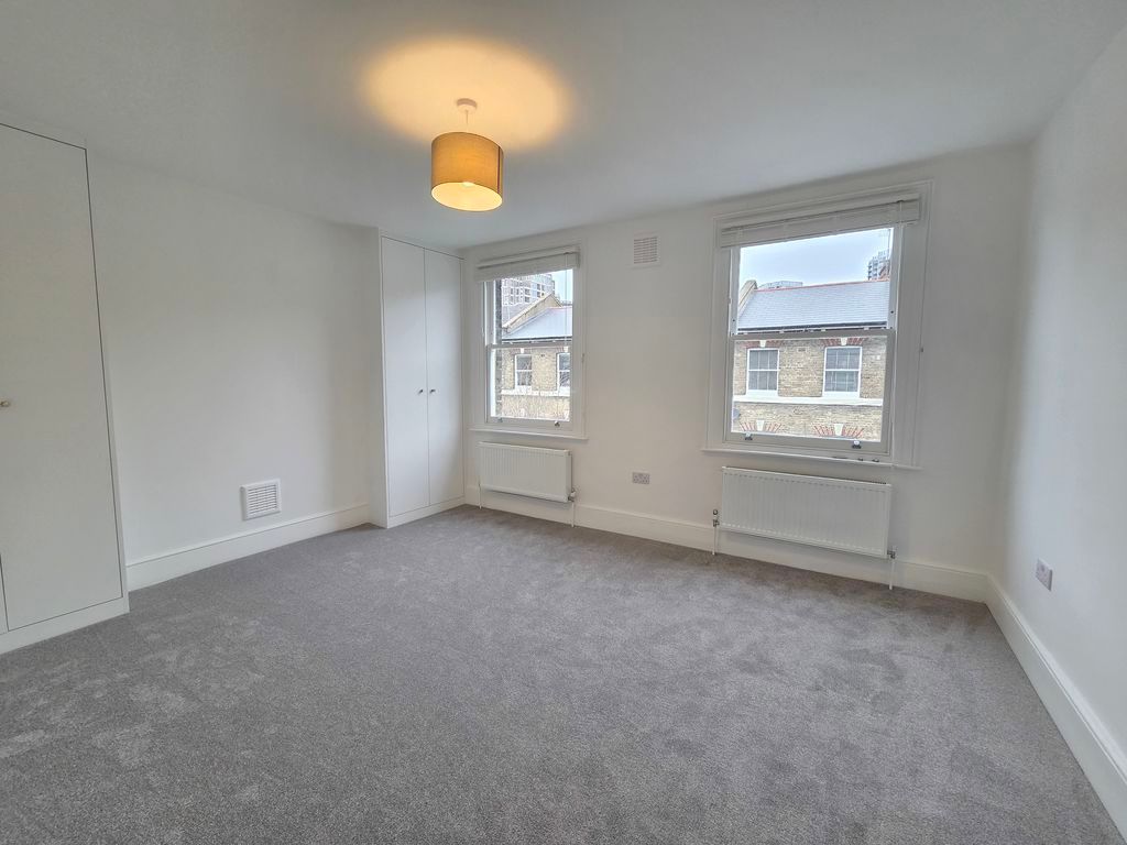 Property photo 3 of 17 Photo 1