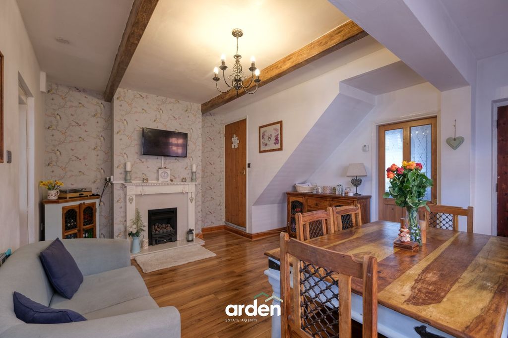 Property photo 2 of 15