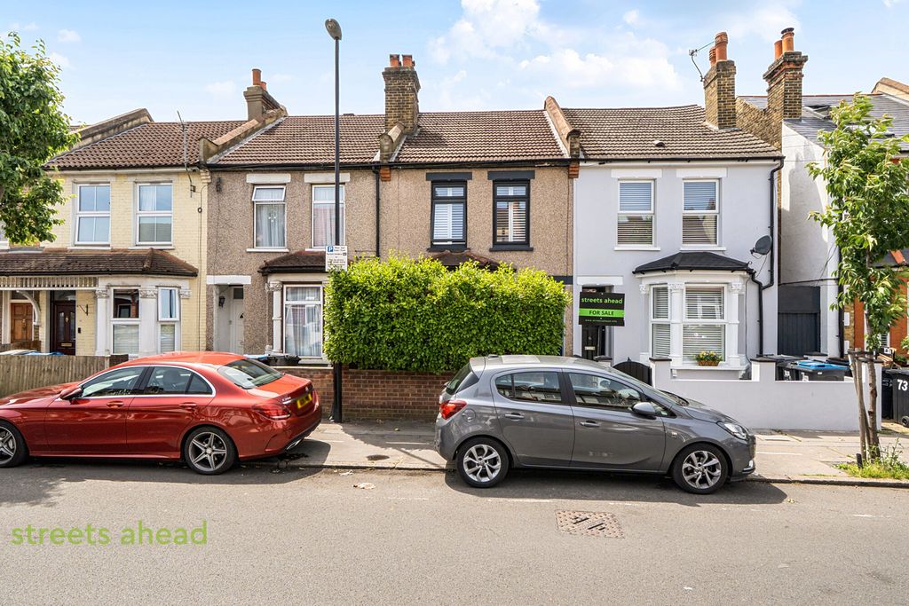 Property photo 1 of 16 9c887212-De28-408...