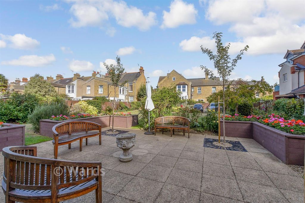 Property photo 2 of 11 Rear Garden