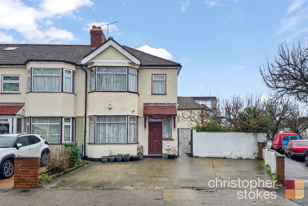 Property photo 1 of 3 4369530