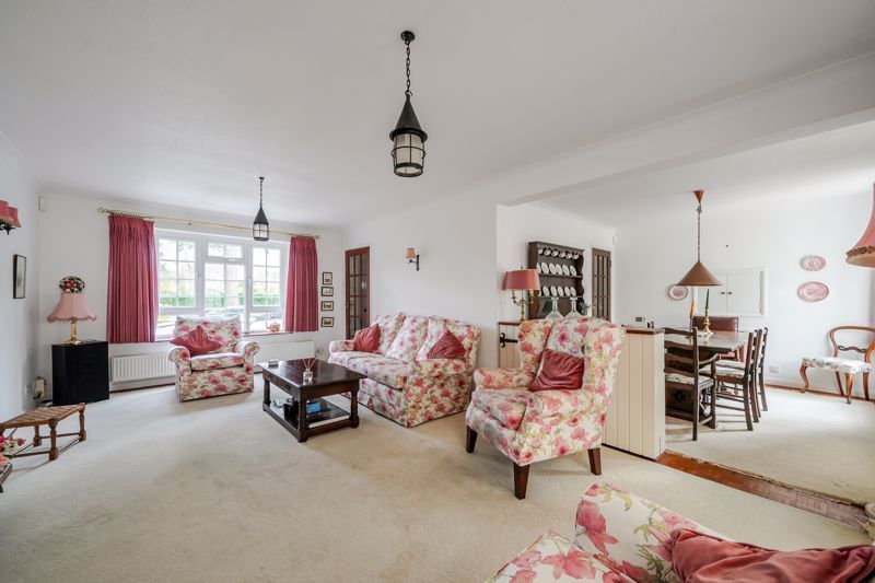 Property photo 2 of 17 Reception