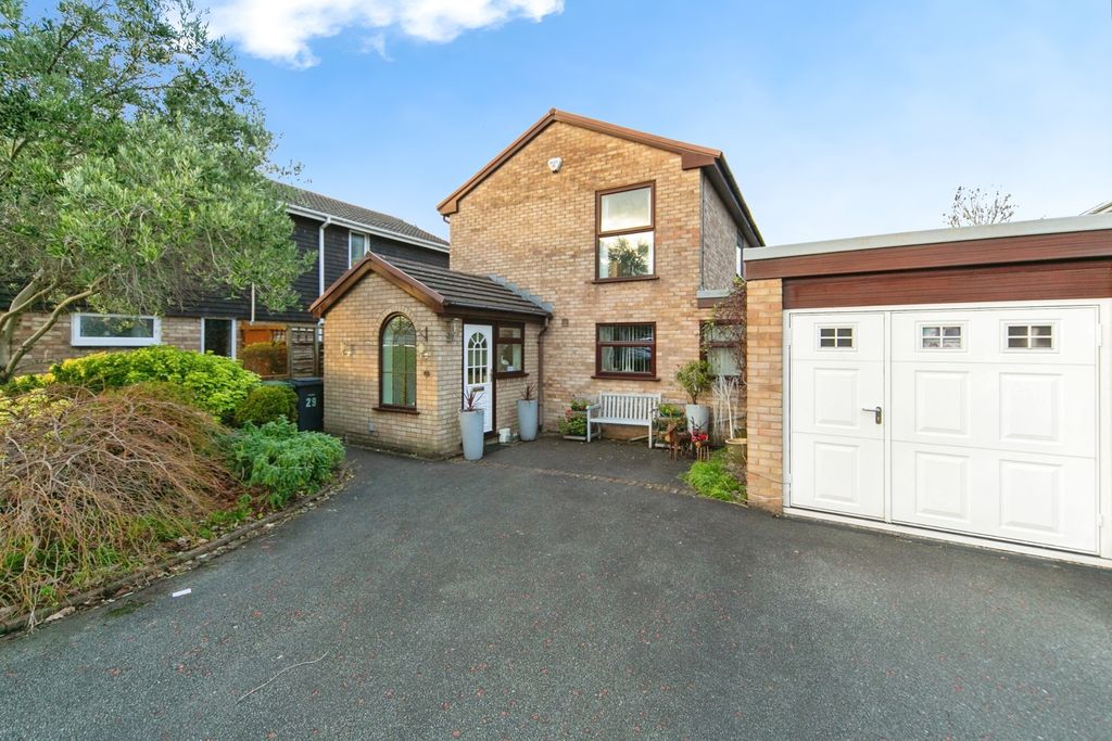 Property photo 1 of 31 Front