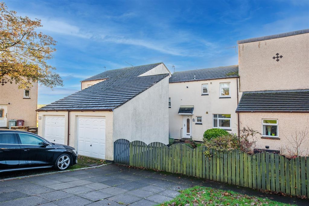 Property photo 1 of 26 Murray Drive-9.Jpg