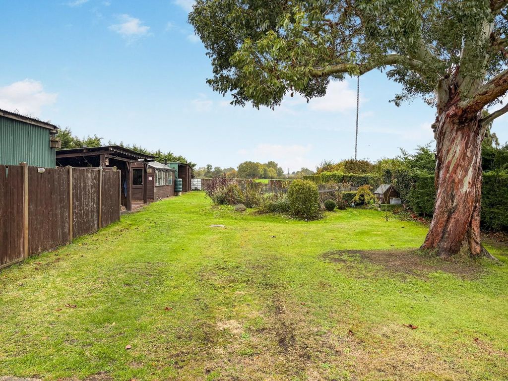 Property photo 2 of 24 Tlc_A9B95dc5-2Eba-49Df-Bd94-7F4115395E8c_0B71c96.J