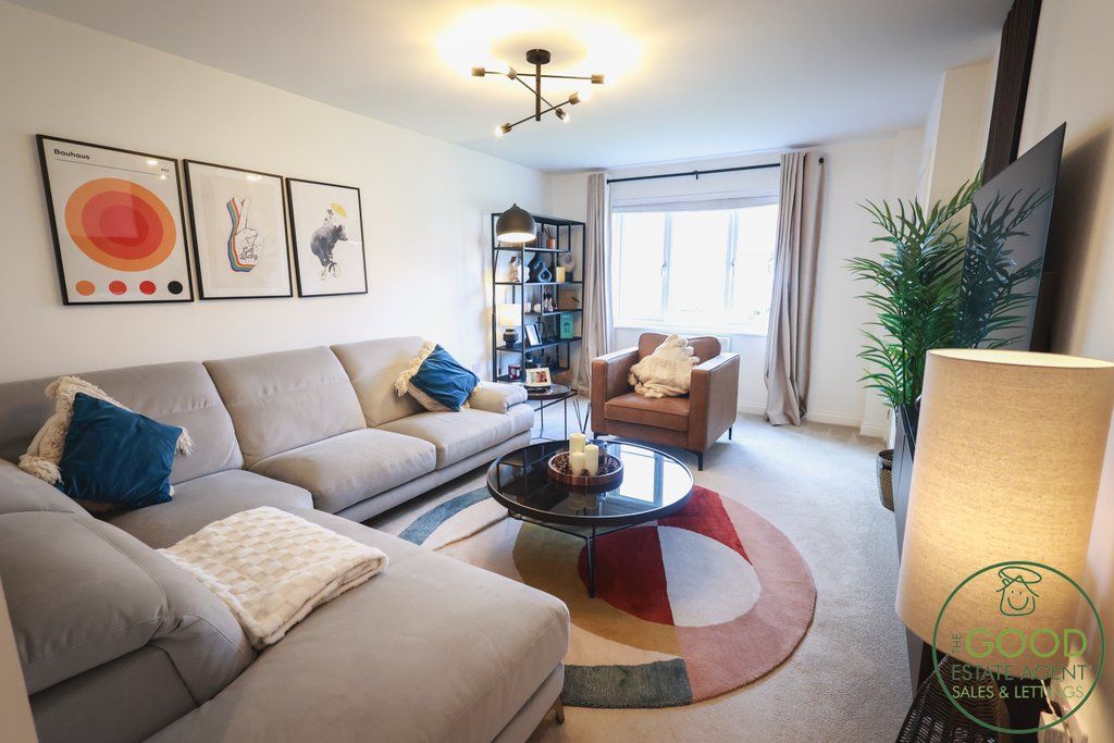 Property photo 2 of 22