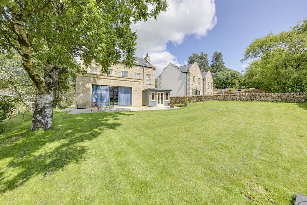 Property photo 2 of 40 cm2A5978-cm2A5982-1A.Jpg