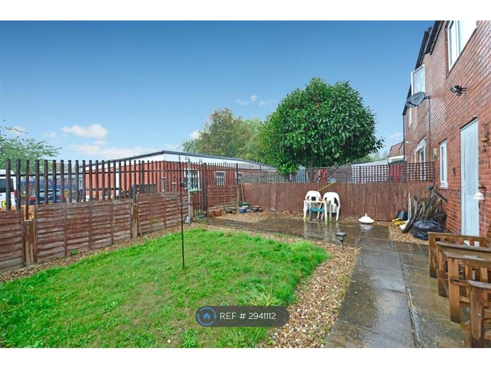 Property photo 3 of 14
