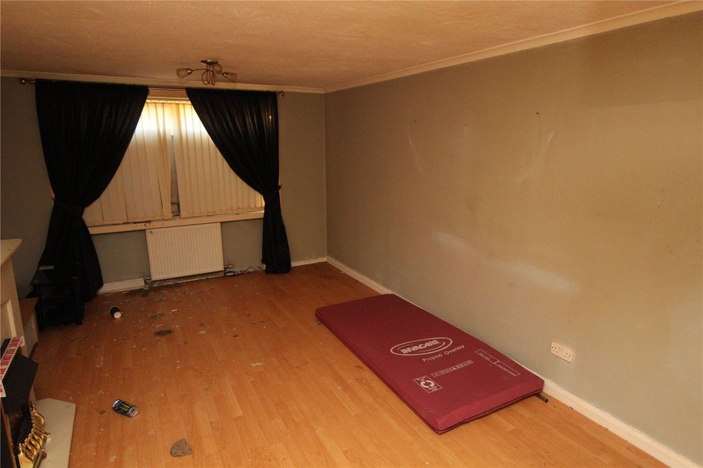 Property photo 2 of 11 Picture No. 01