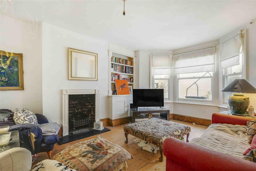 Property photo 2 of 15