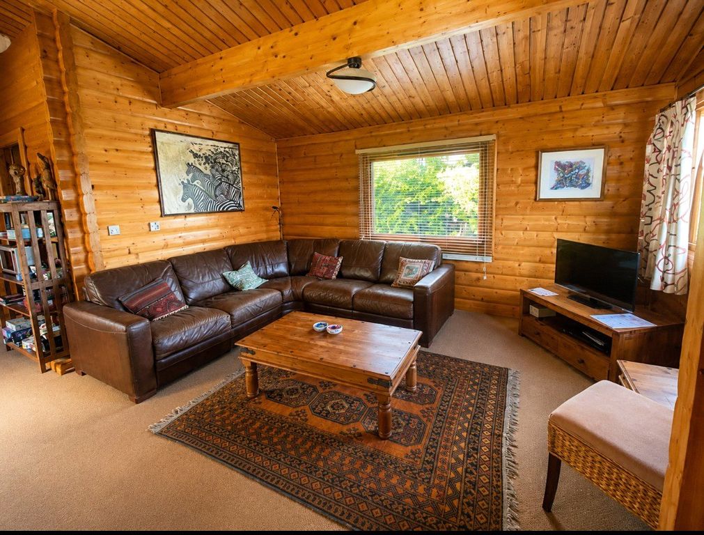 Property photo 3 of 17 Picture No. 27