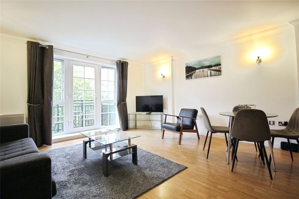 Property photo 3 of 12 Picture No. 16