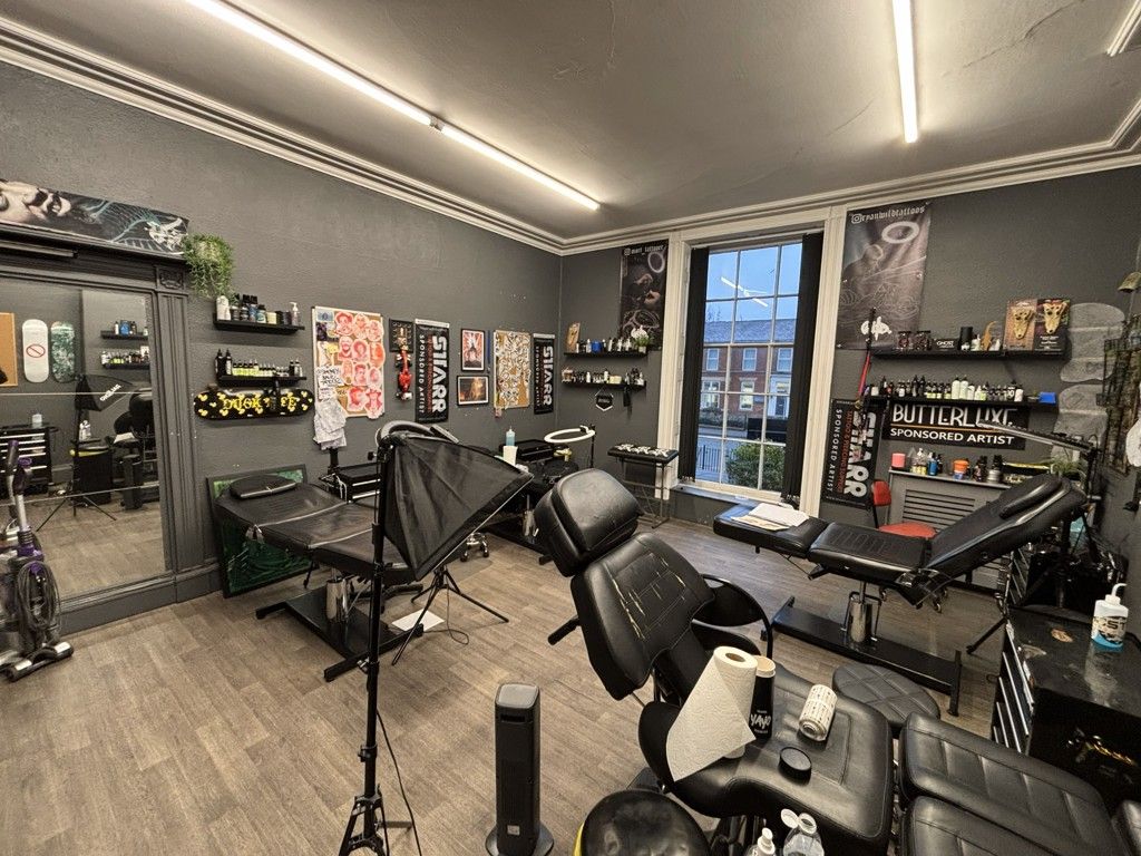 Property photo 2 of 7 Photo 2