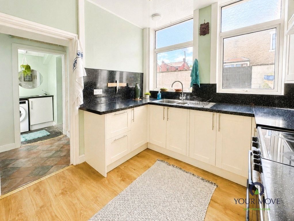 Property photo 2 of 17 Picture No. 07