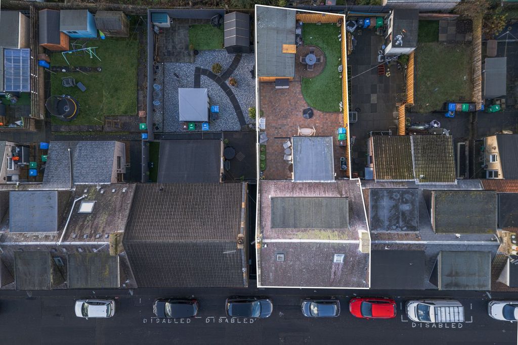 Property photo 3 of 29