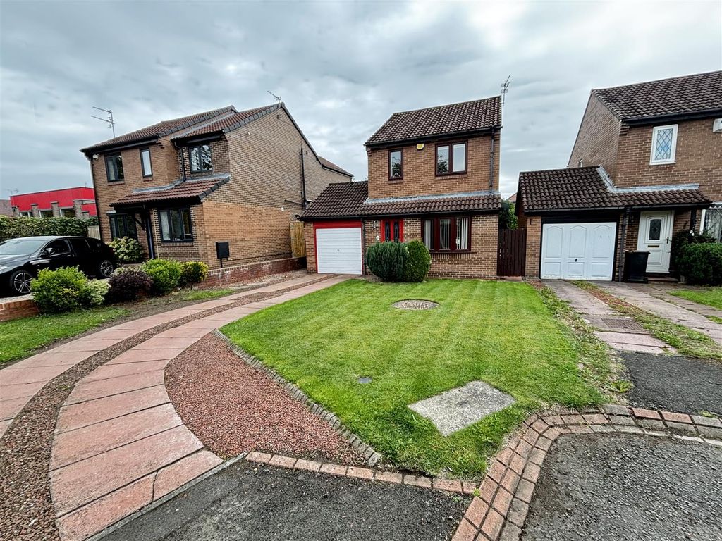Property photo 1 of 19