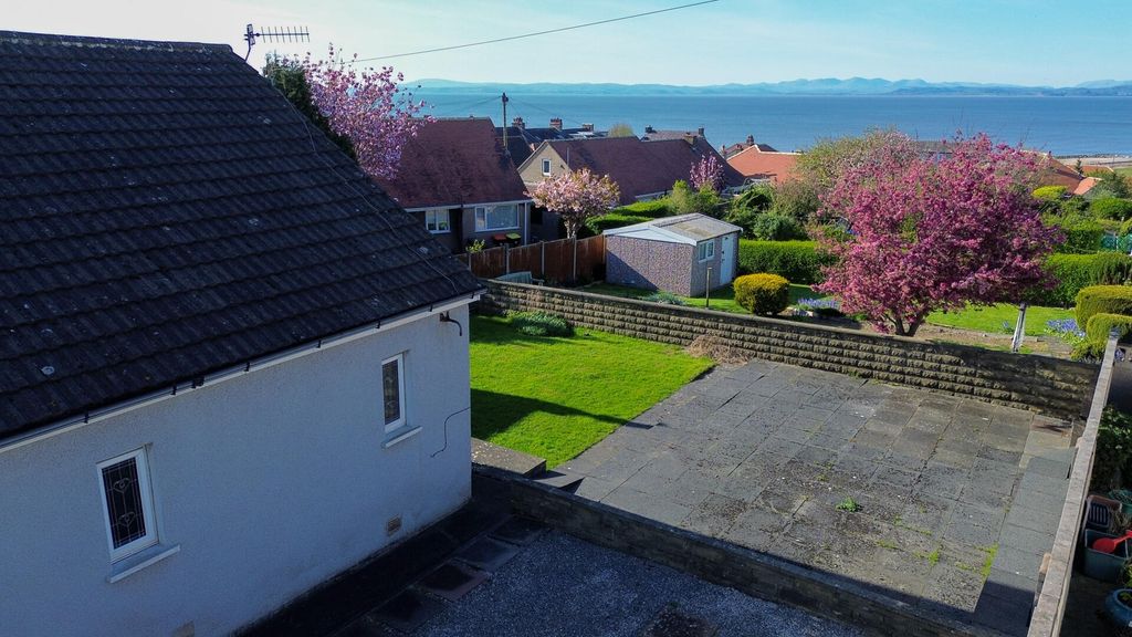 Property photo 2 of 14 Rear Garden