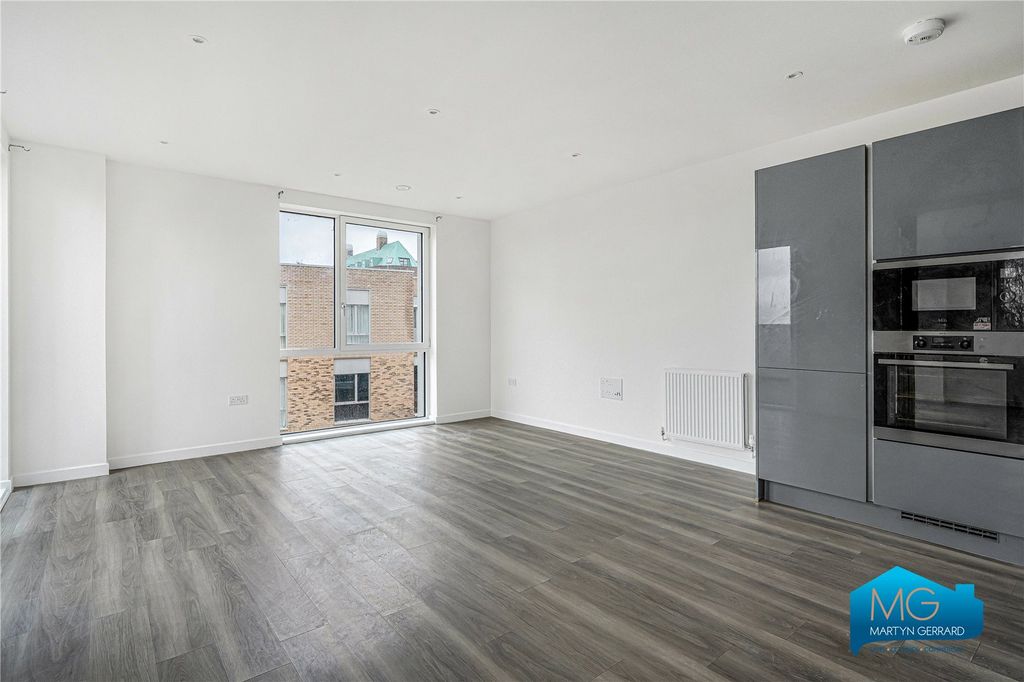 Additional image 8 of 3 bed flat to rentMedawar Drive, London NW7