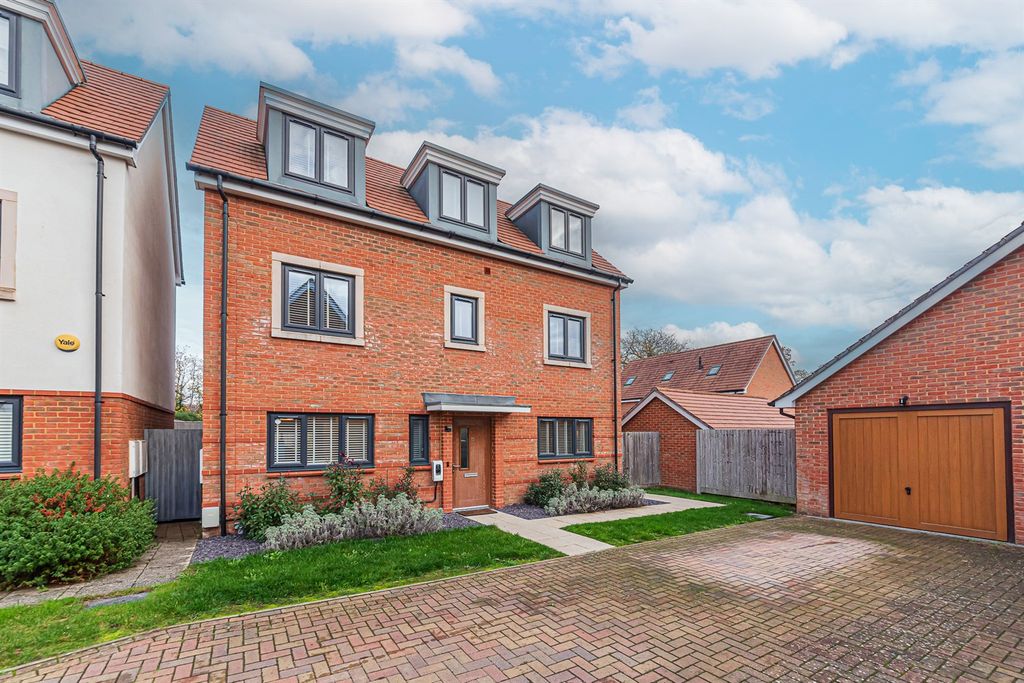 Property photo 1 of 25 (Main)