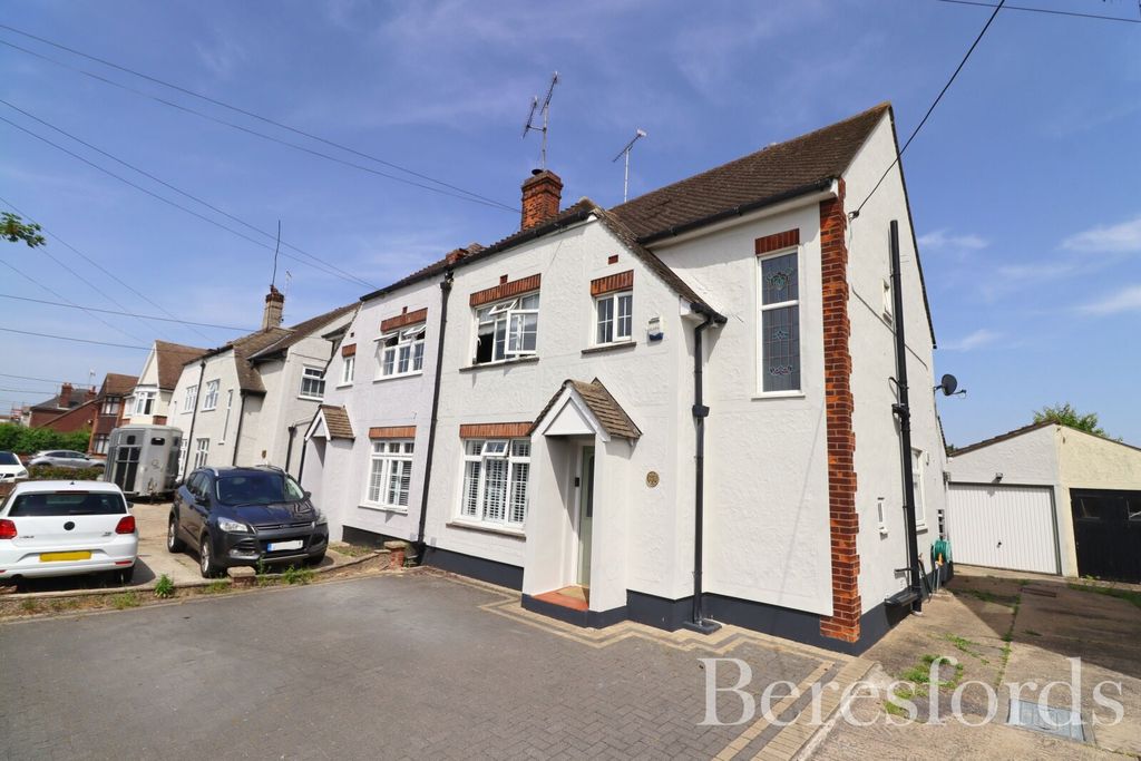 Property photo 1 of 23 Front