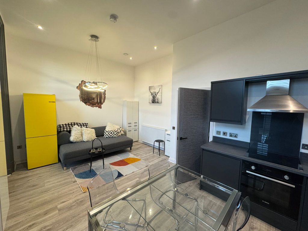 Property photo 1 of 9 4