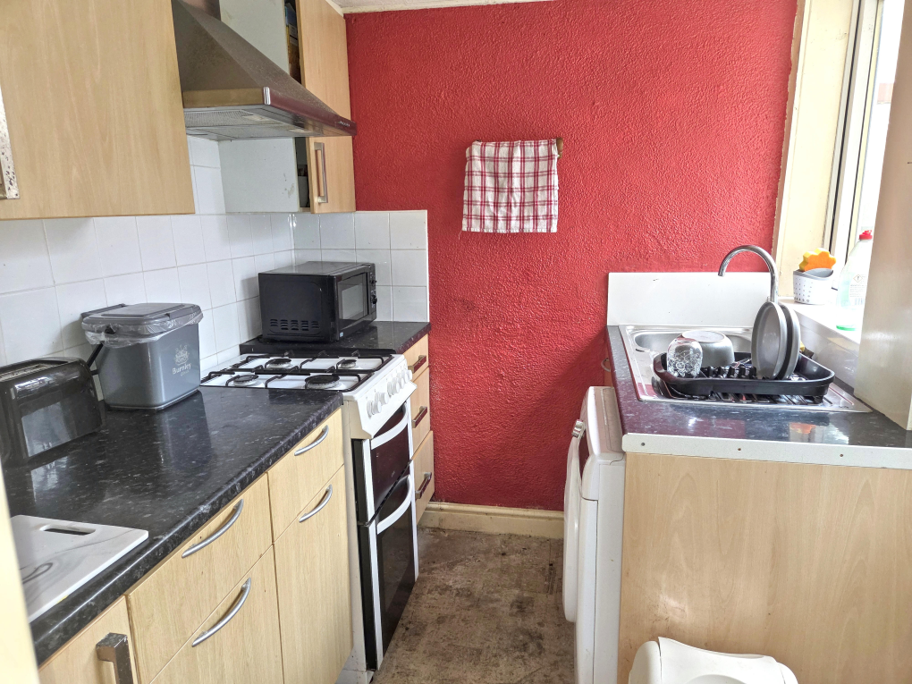 Property photo 3 of 7