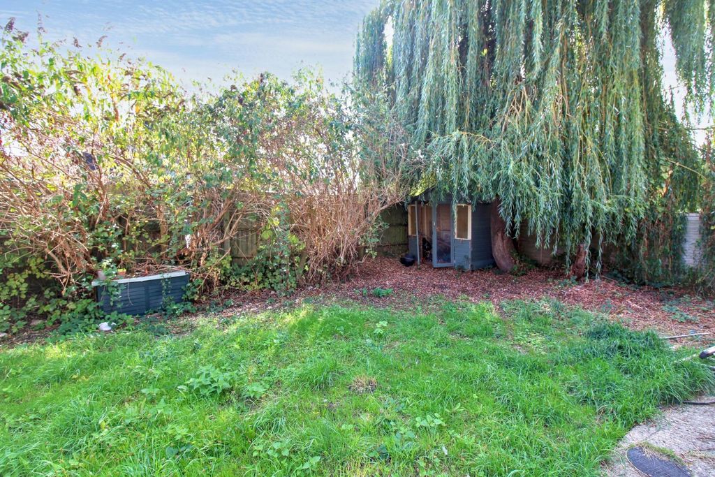 Property photo 3 of 7