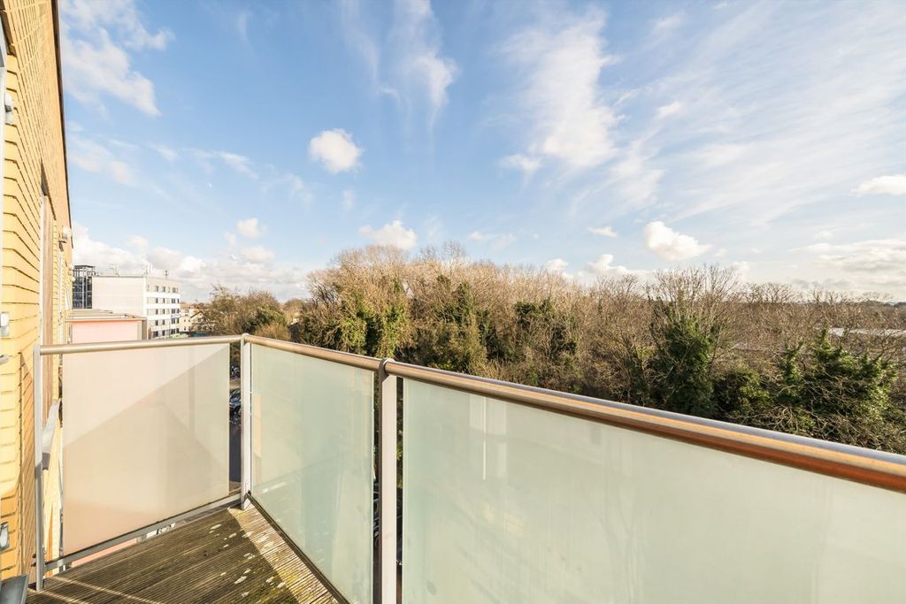 Property photo 3 of 7