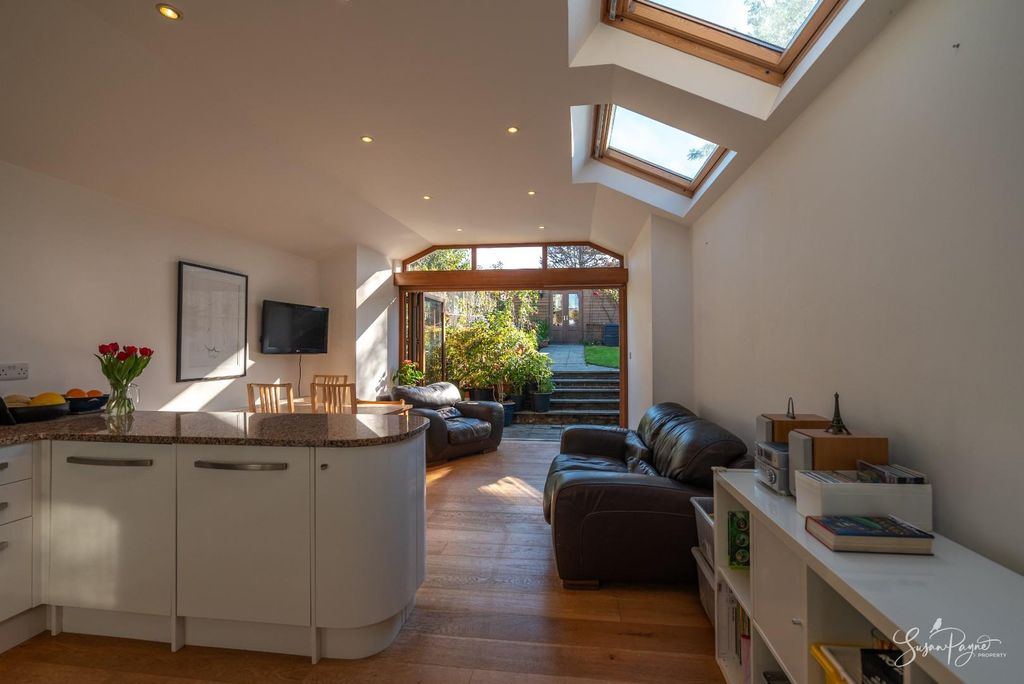 Property photo 3 of 25 Open Plan Living Space