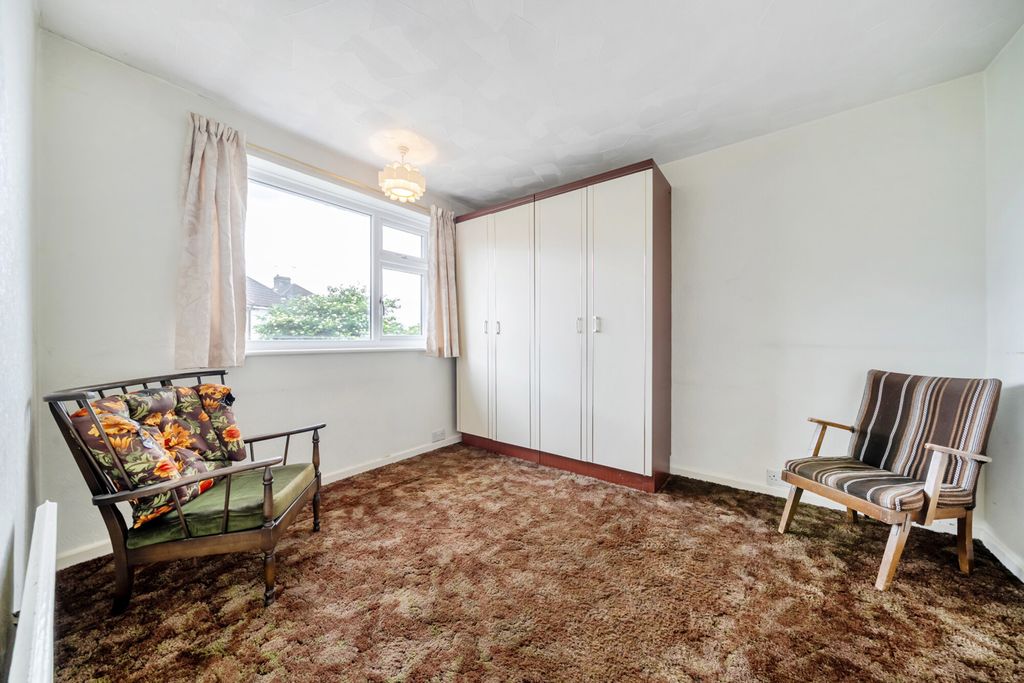 Property photo 3 of 20 1459673-3-6A05A9F...
