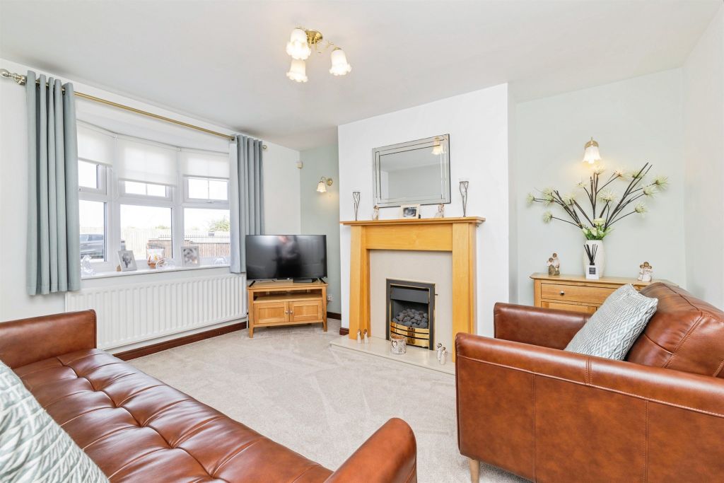 Property photo 3 of 24