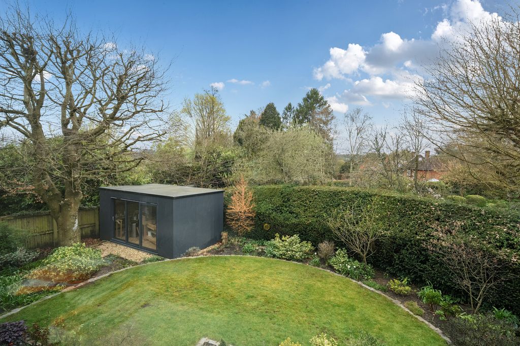 Additional image 6 of 4 bed detached house for saleKingsbury Street, Marlborough SN8