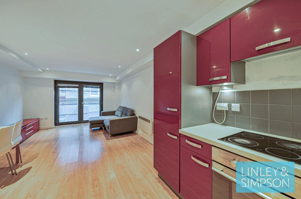 Property photo 1 of 10 Picture No. 11