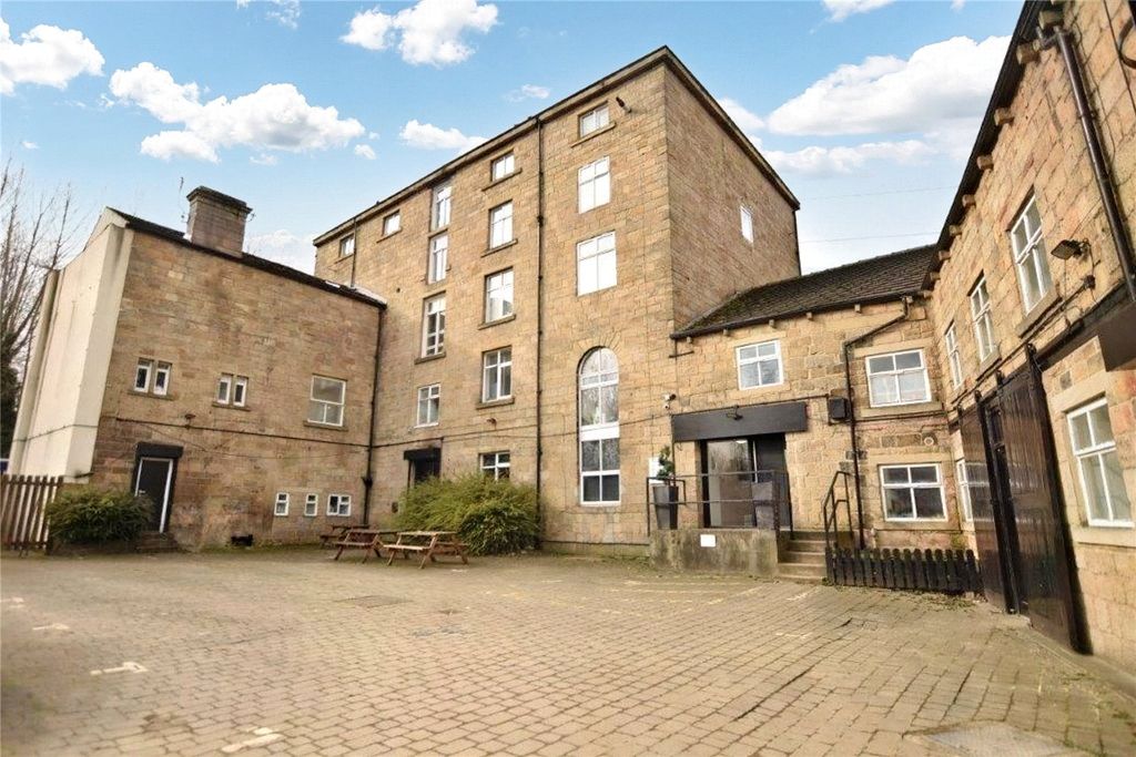 Property photo 1 of 12 Picture No. 15