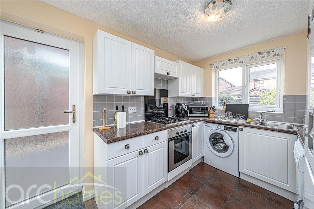 Property photo 3 of 28 Dsc01167-Edit.Jpg
