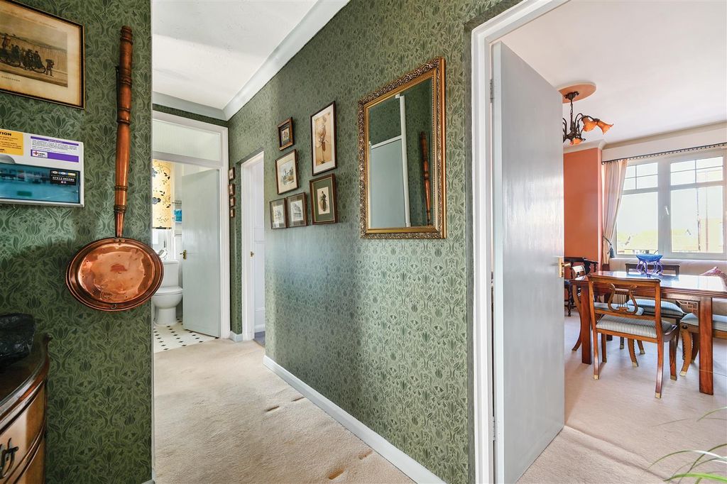 Property photo 3 of 20 32 The Sackville - Tn401Ls (9).Jpg