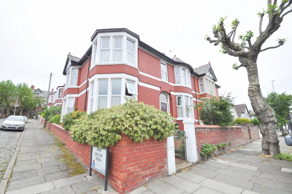 Property photo 1 of 33