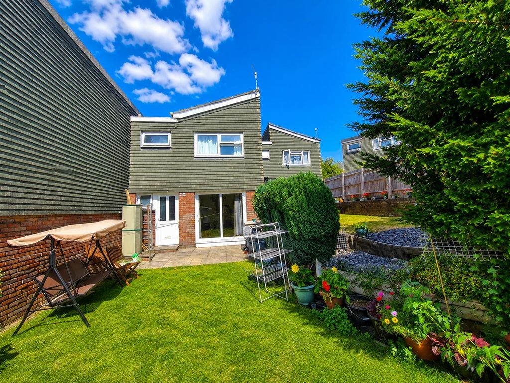 Property photo 3 of 15