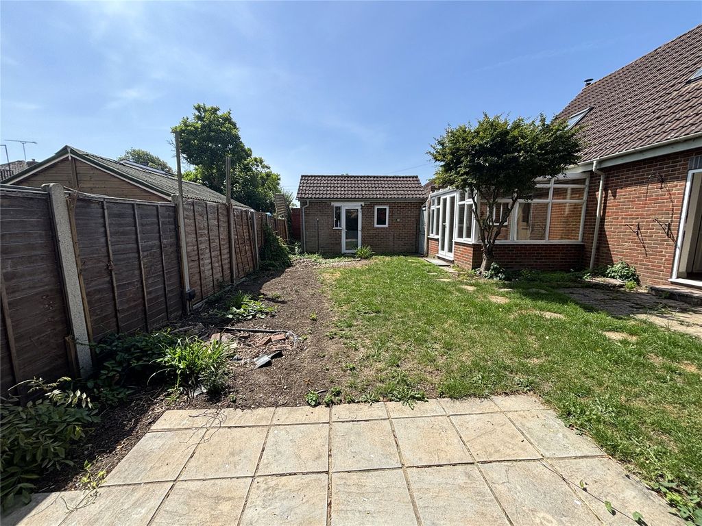 Property photo 3 of 17 Picture No. 23