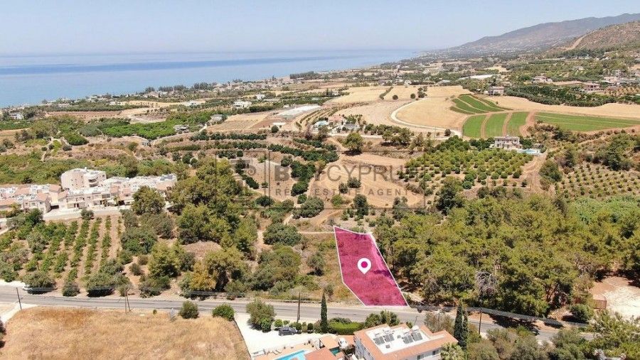 Property photo 1 of 4