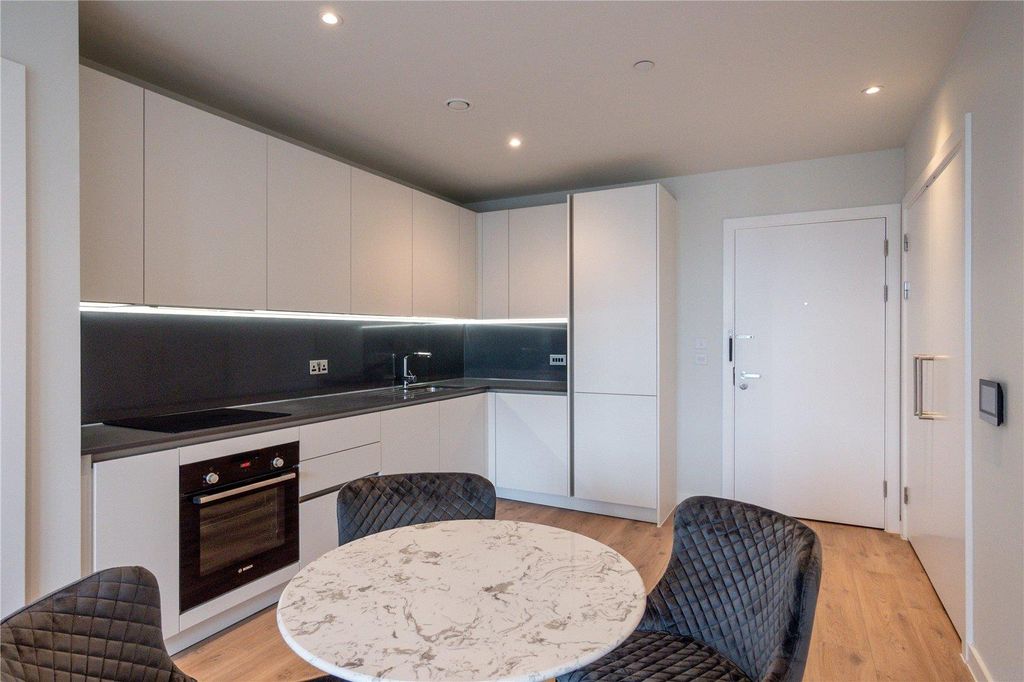 Property photo 2 of 10 Picture No. 02