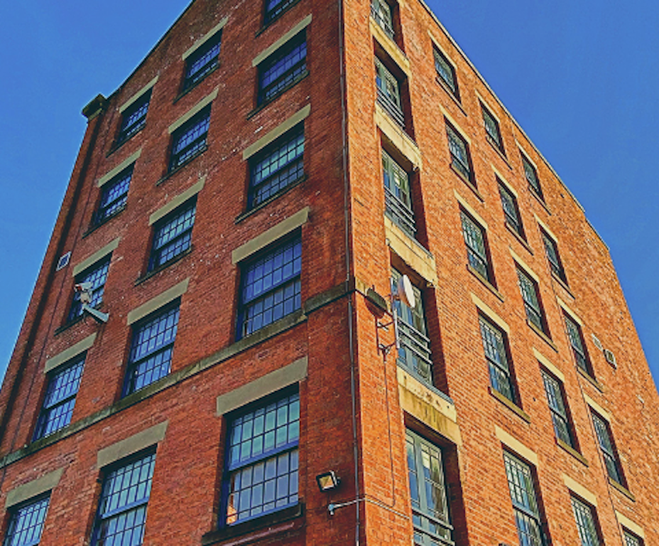 Property photo 1 of 6 Photo 0