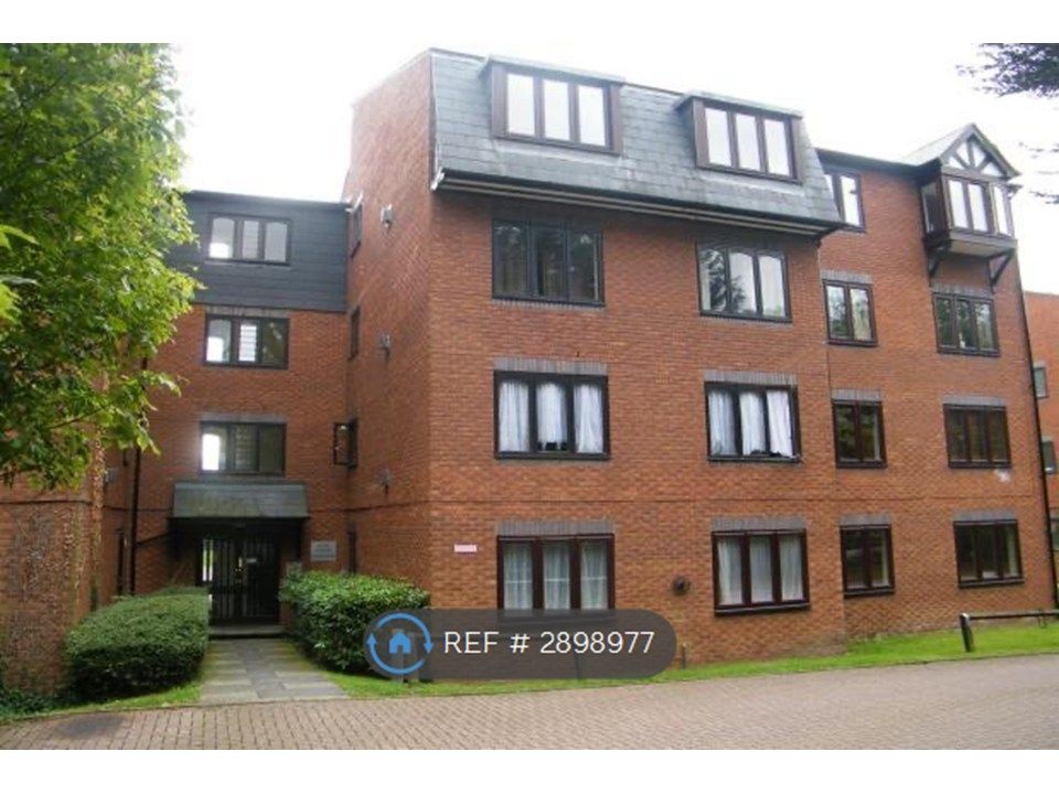 Property photo 3 of 7 Flat Building From Front