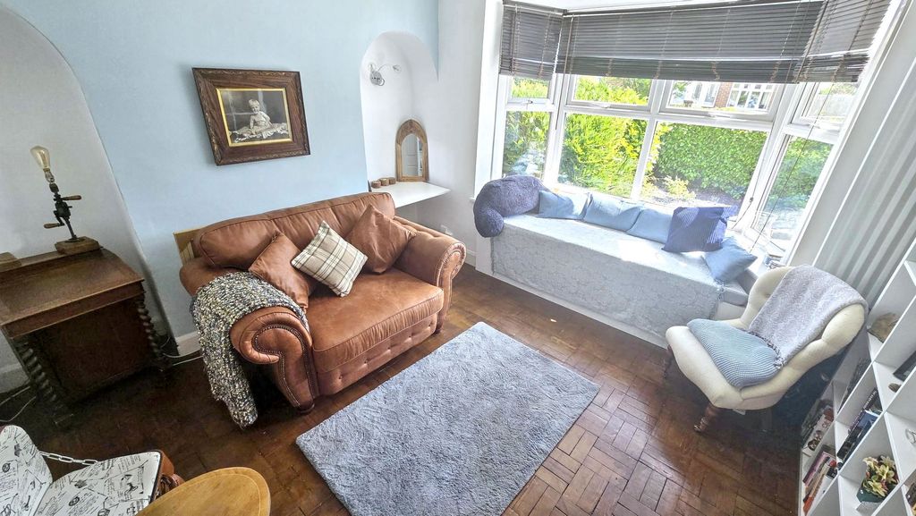 Property photo 3 of 29