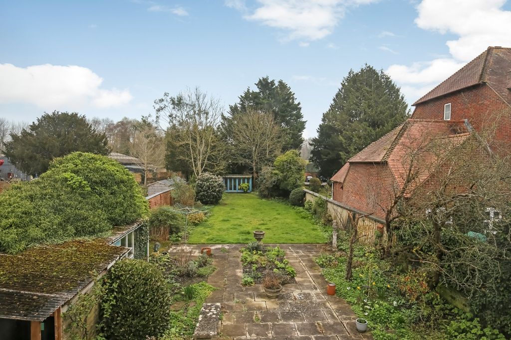 Property photo 2 of 15 Picture No. 04