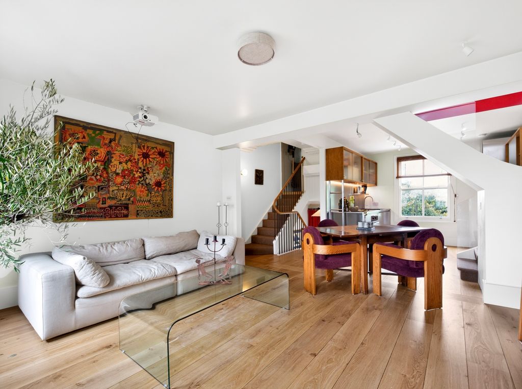 Property photo 1 of 16 Reception Room