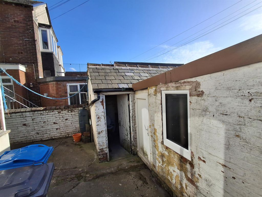 Property photo 3 of 5 Photo 2