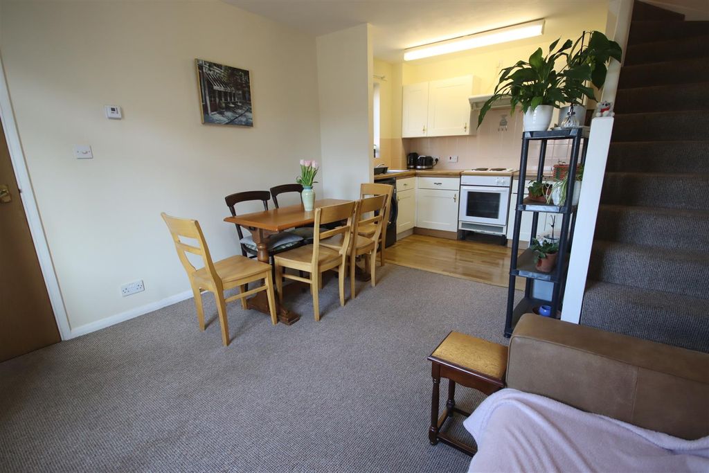 Property photo 3 of 12 Img_9142.Jpg